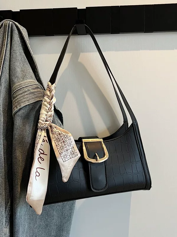 BUCKLE BAG